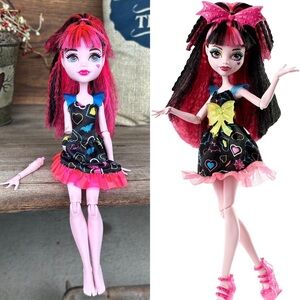 ectrified Draculuara Monster High Doll